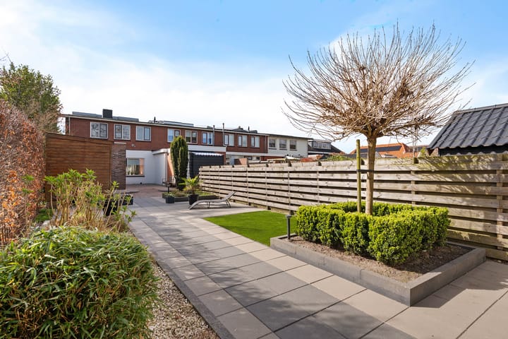 Foto 4 van Winschoterdiep 41