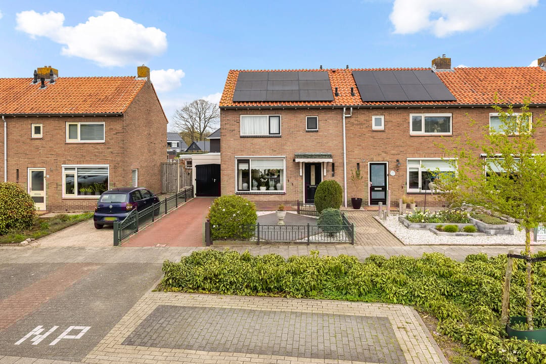 Foto 1 van Merelstraat 30