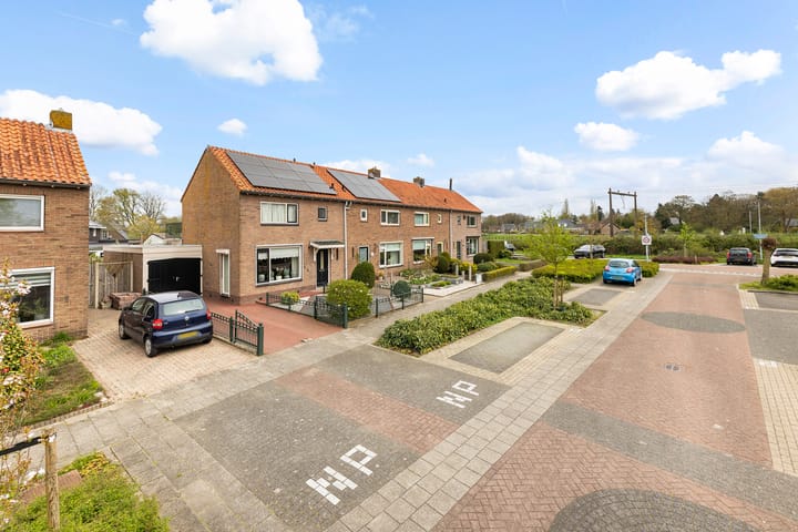 Photo 3 of Merelstraat 30