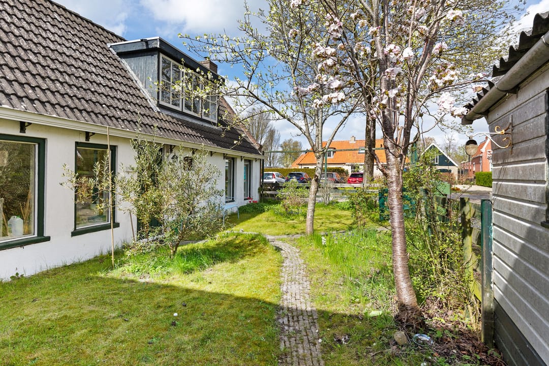 Foto 8 van JH van Aismawei 16