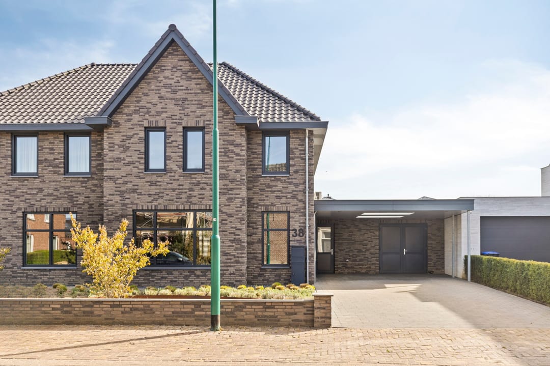 Foto 1 van Grotestraat 38