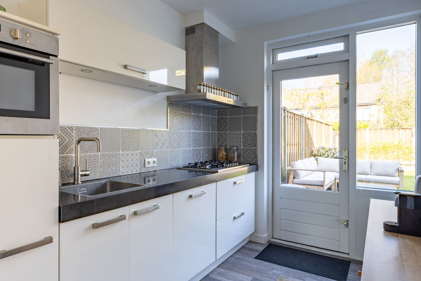 Foto 10 van Karel Doormanstraat 80