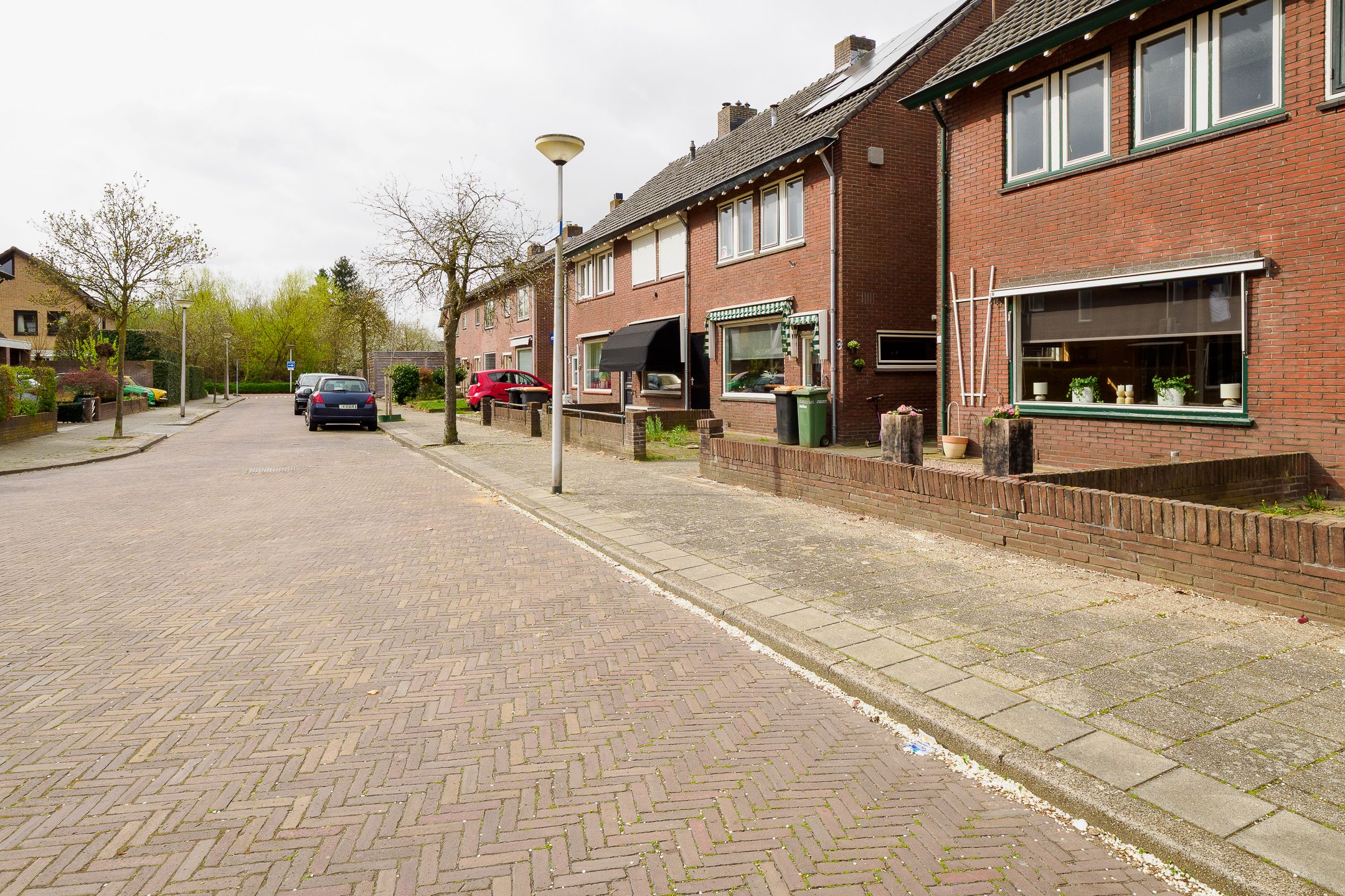 Foto 39 van Dahliastraat 12