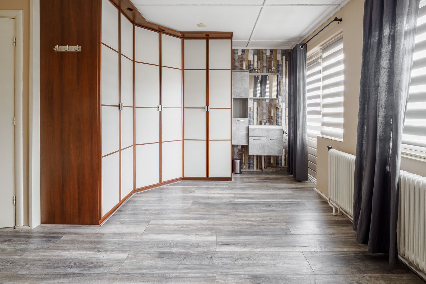 Foto 25 van Dahliastraat 12