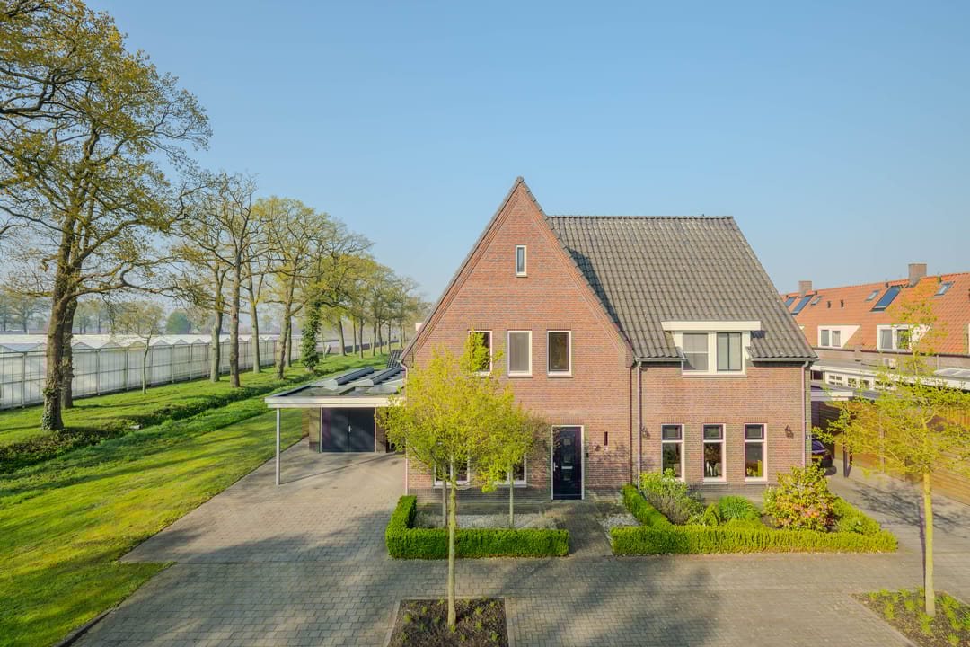 Photo 1 of Turfaak 20