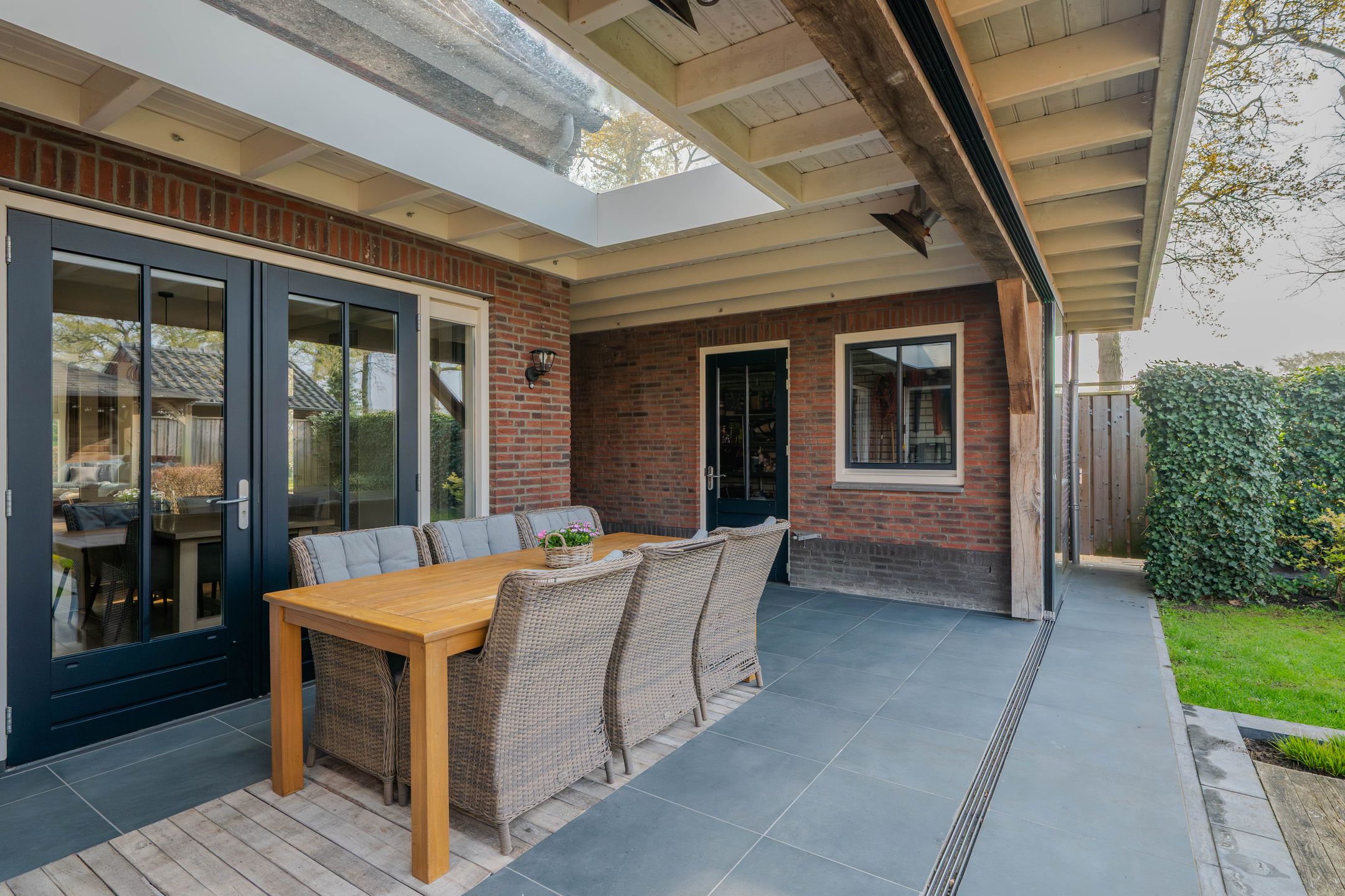 Photo 27 of Turfaak 20