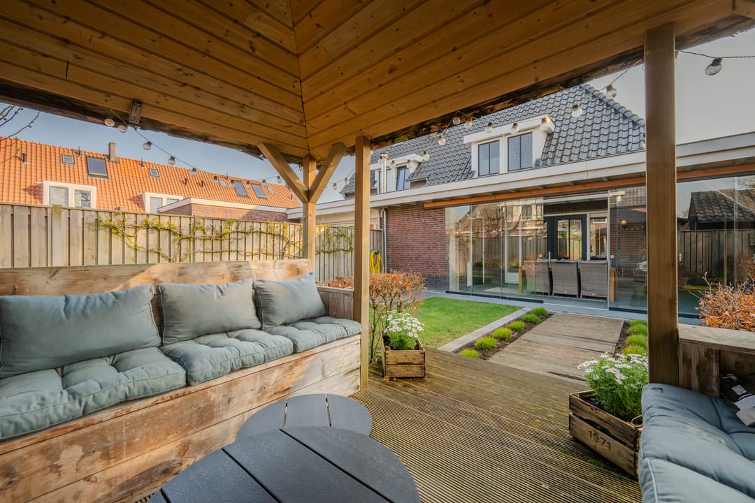 Photo 58 of Turfaak 20