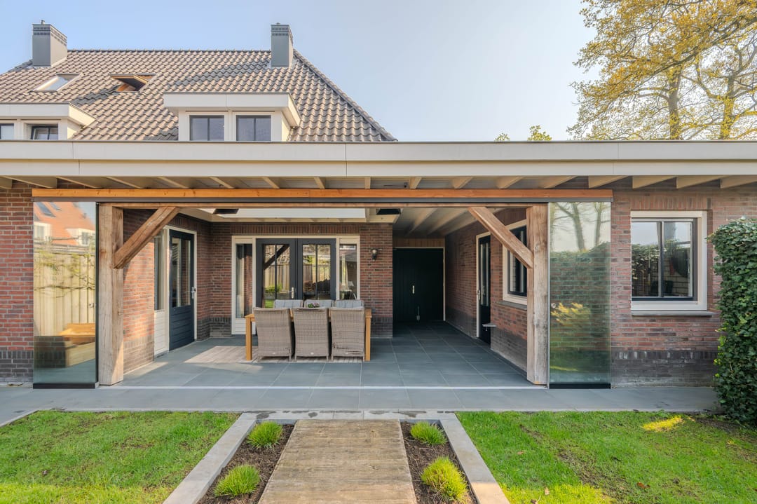 Photo 61 of Turfaak 20