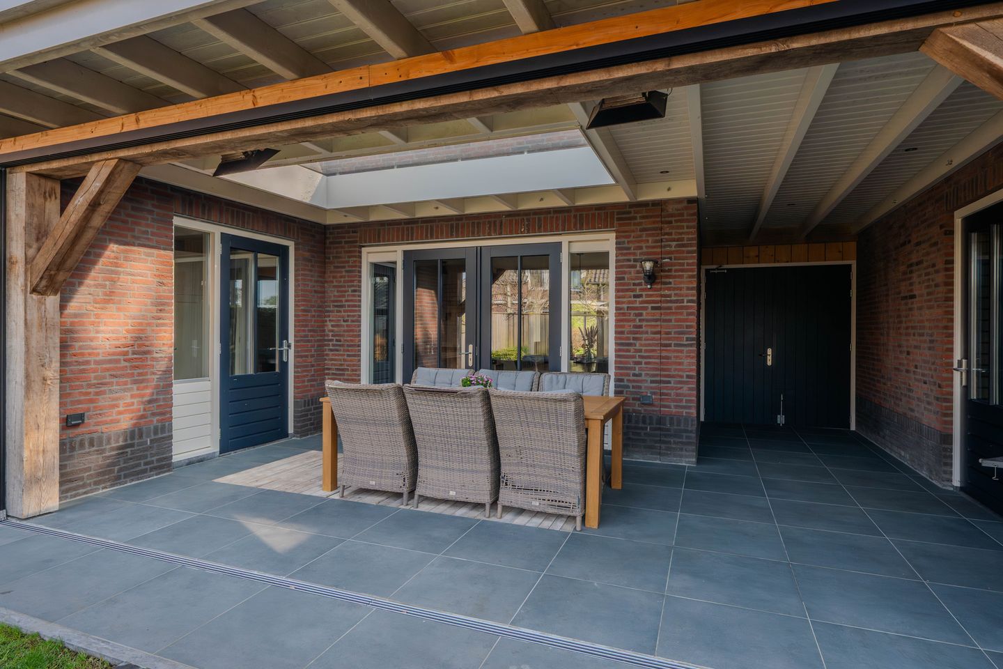 Photo 25 of Turfaak 20