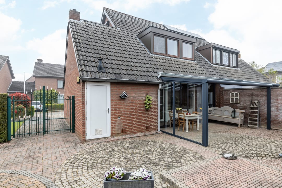 Foto 22 van Burgemeester Beckersstraat 13