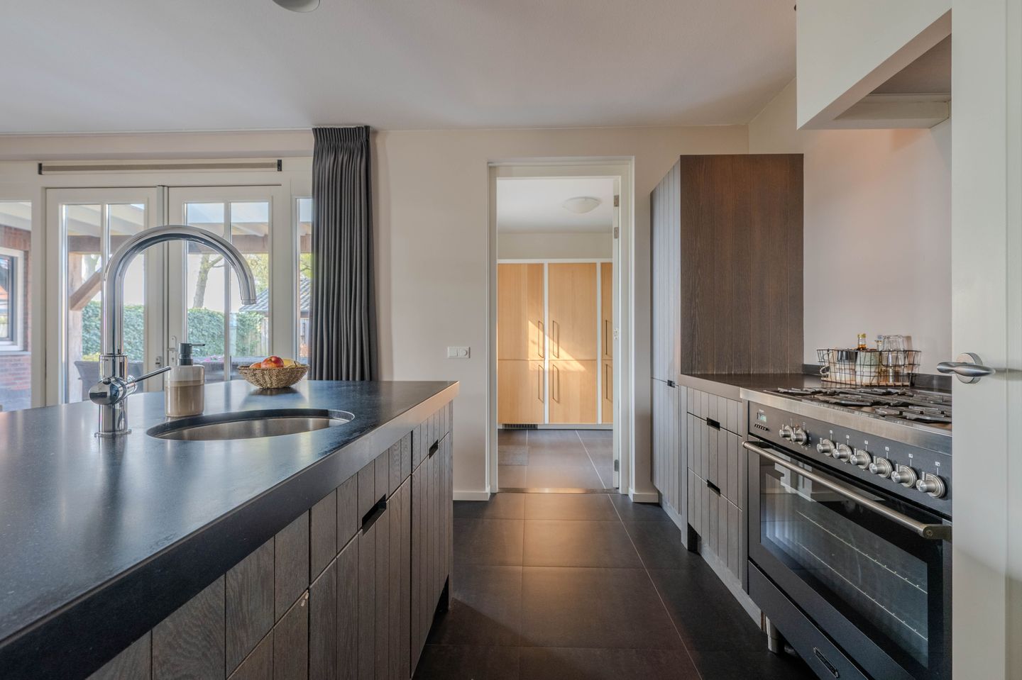 Photo 19 of Turfaak 20