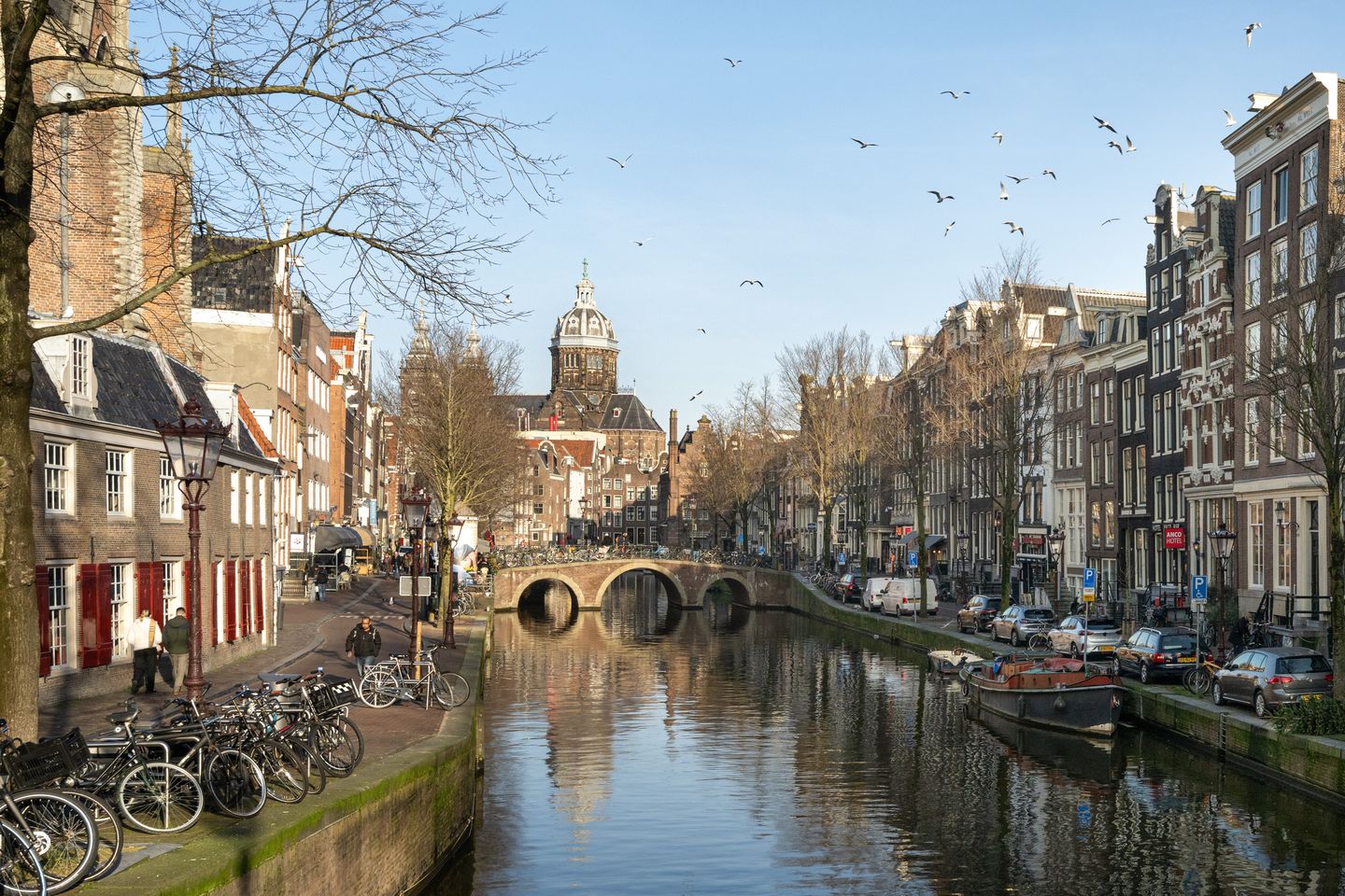 Photo 49 of Oudezijds Voorburgwal 145-A