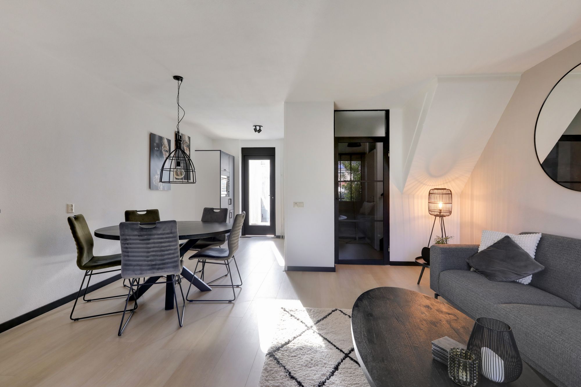 Photo 3 of Jongkindstraat 6