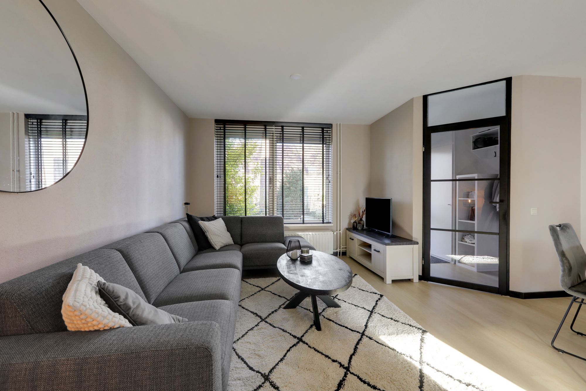 Photo 12 of Jongkindstraat 6