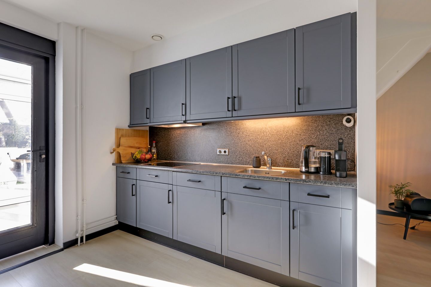 Photo 19 of Jongkindstraat 6