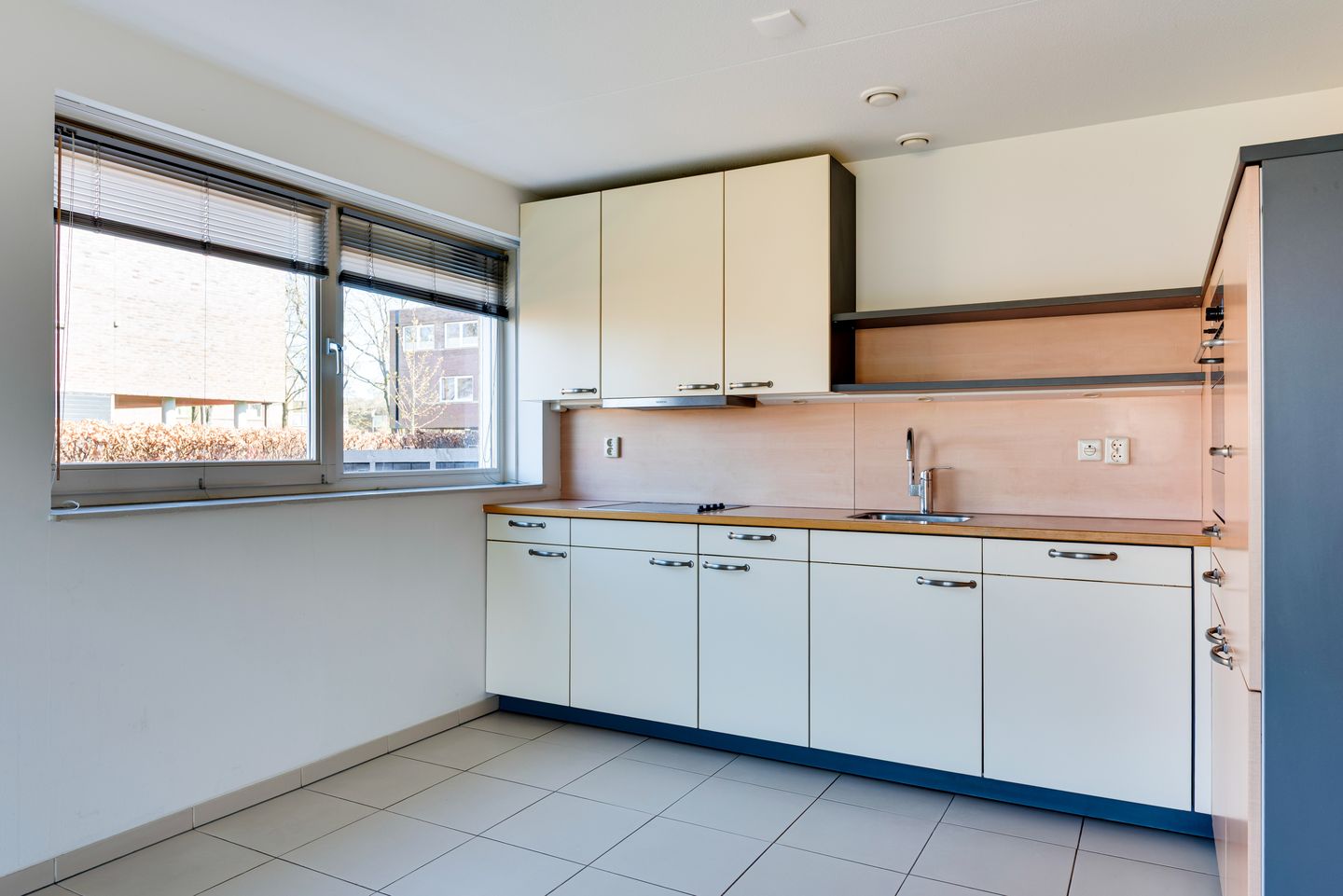 Foto 10 van Wethouder Tomsonbos 97