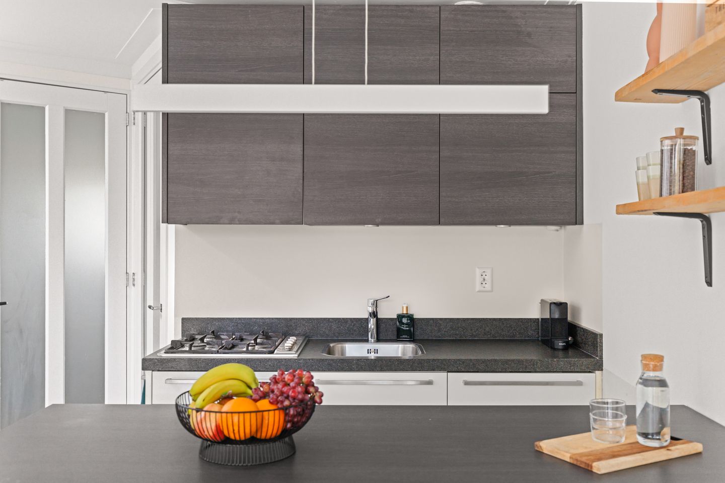 Foto 19 van Hopakker 79-B