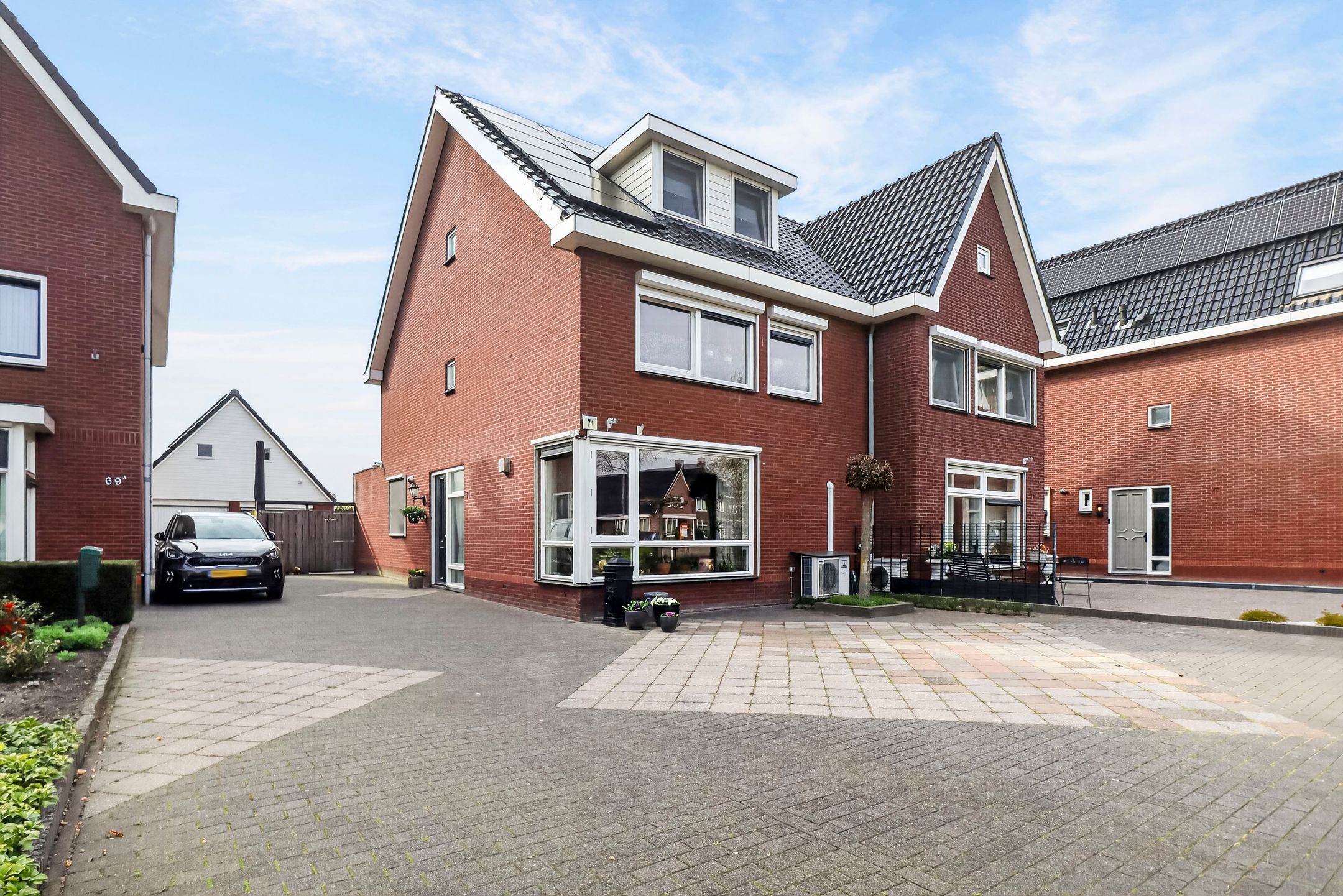 Photo 72 of Stationsstraat 71