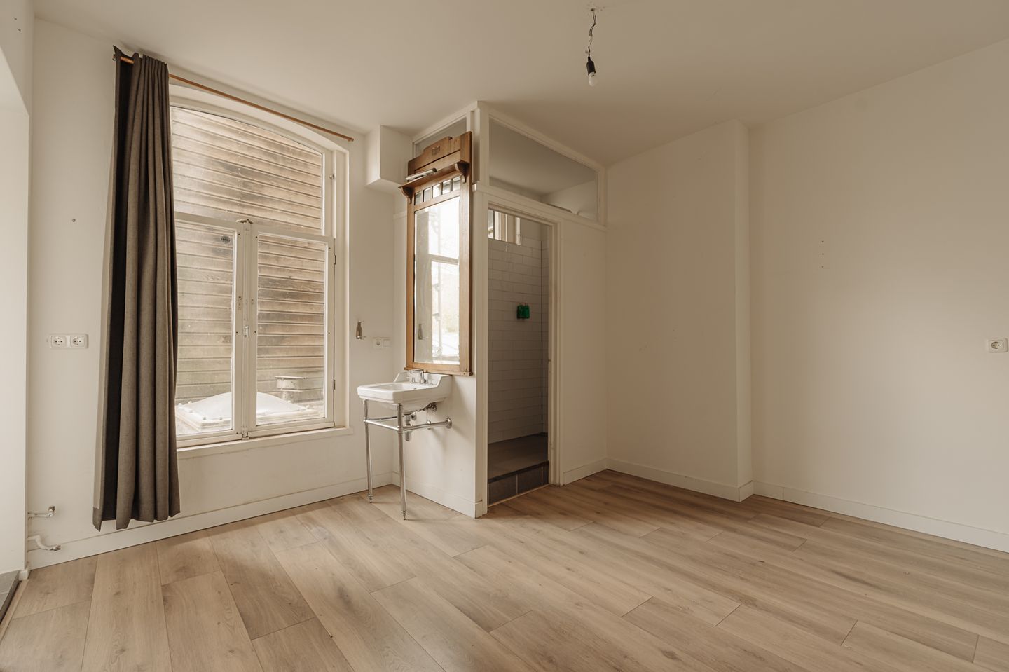 Foto 10 van Hemonystraat 19