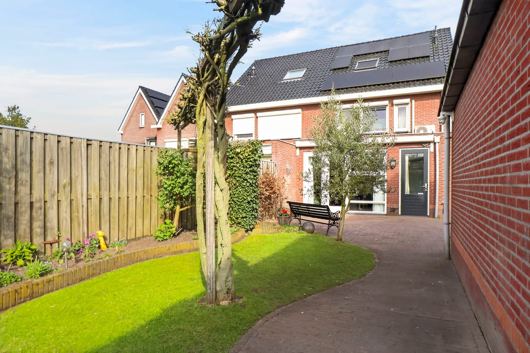 Photo 67 of Stationsstraat 71