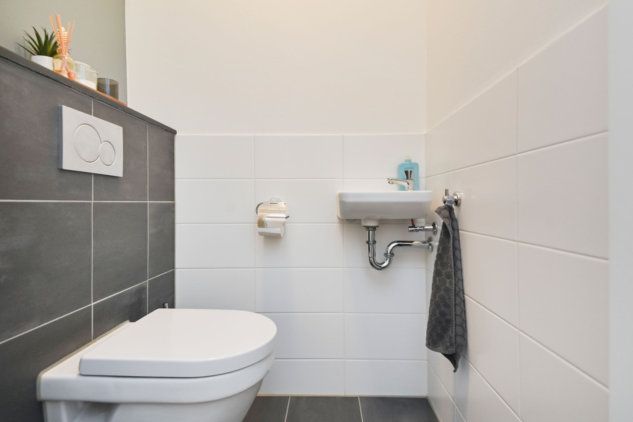 Foto 30 van Vrouw Avenweg 16-A