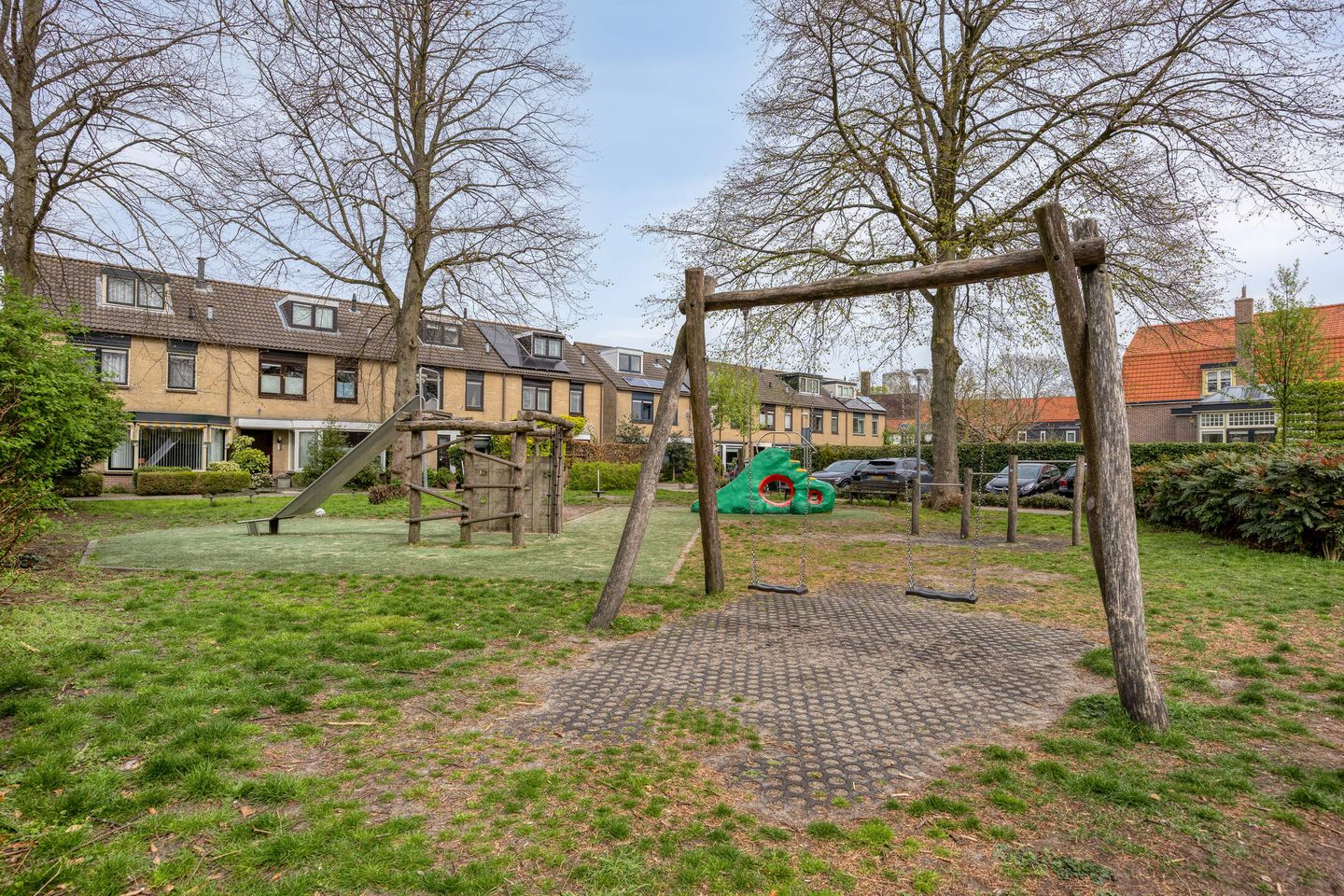 Foto 44 van Sumatrastraat 12-A