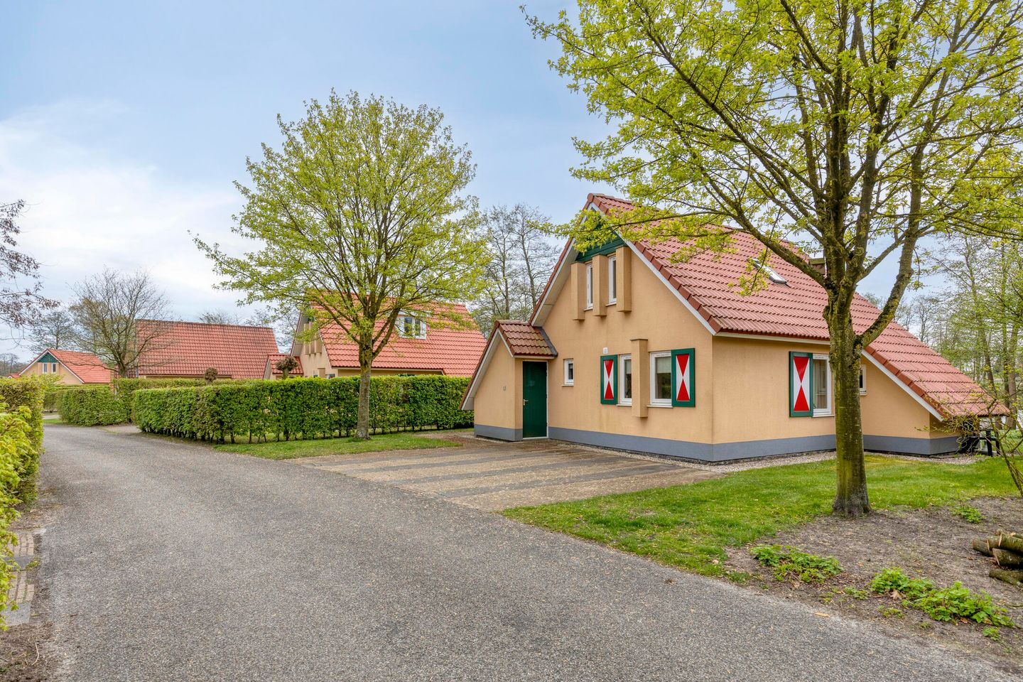 Photo 5 of Zuidlaarderweg 37-V10