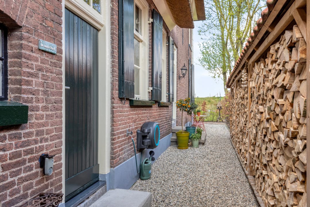 Foto 82 van Boveneindsestraat 25