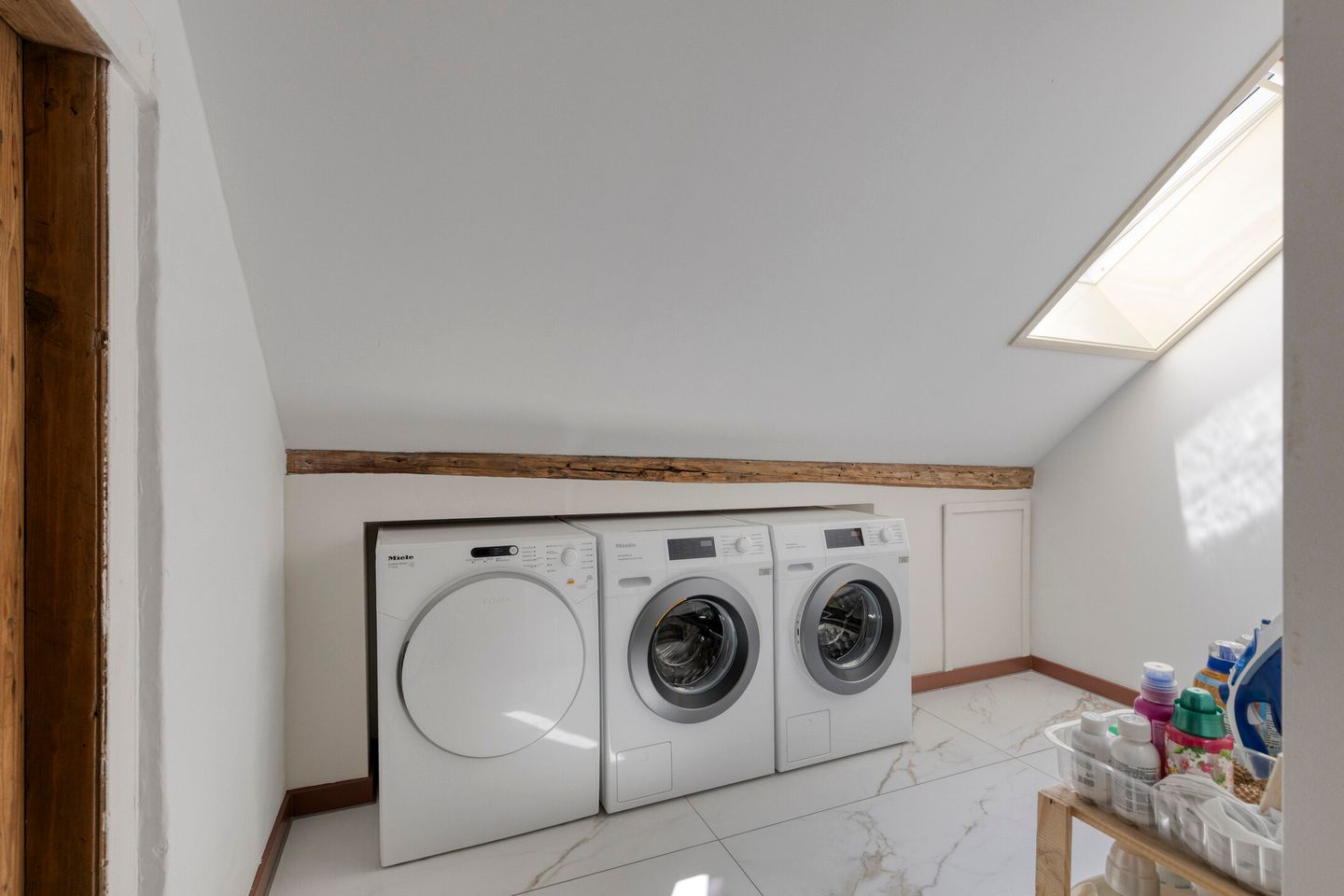 Foto 59 van Boveneindsestraat 25