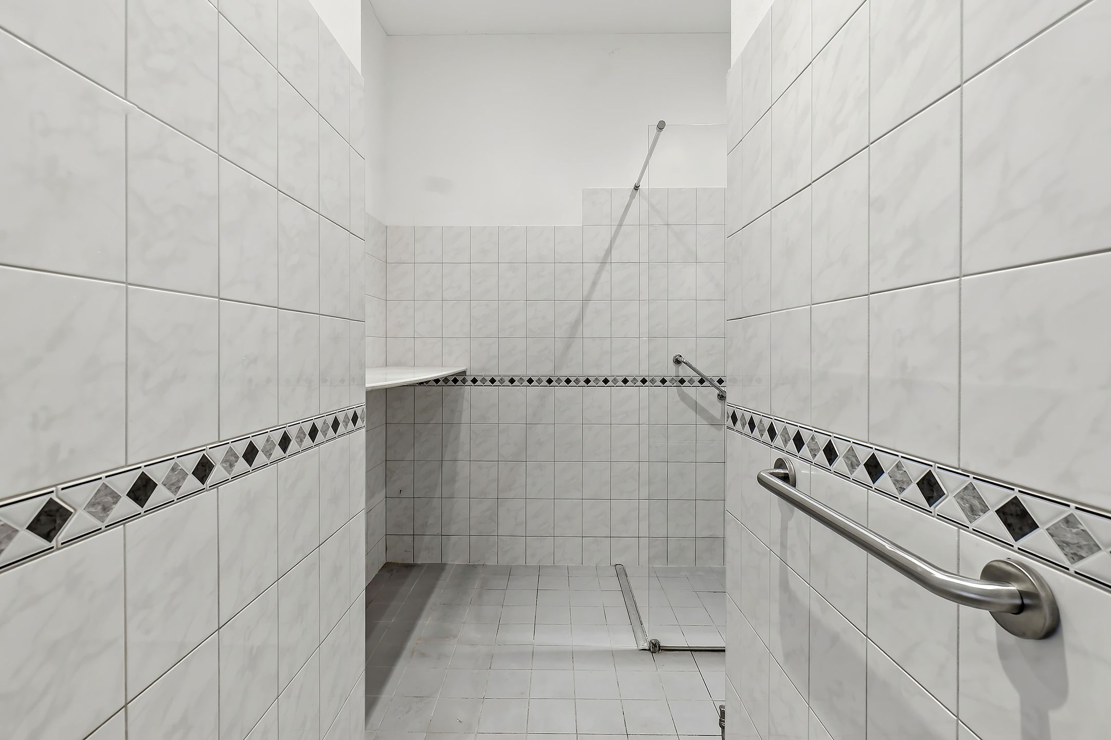 Foto 15 van Aalbessenstraat 34