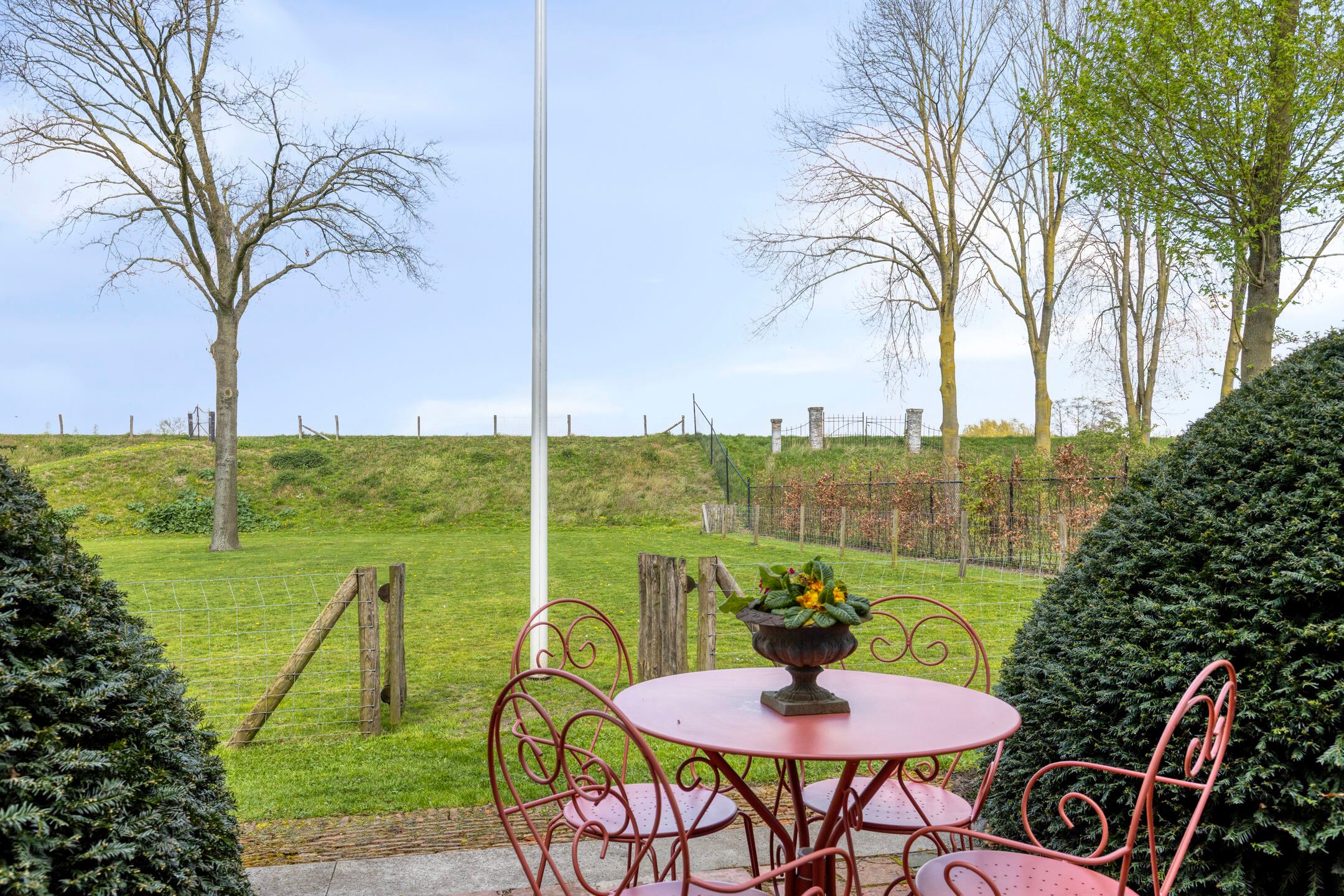 Foto 93 van Boveneindsestraat 25