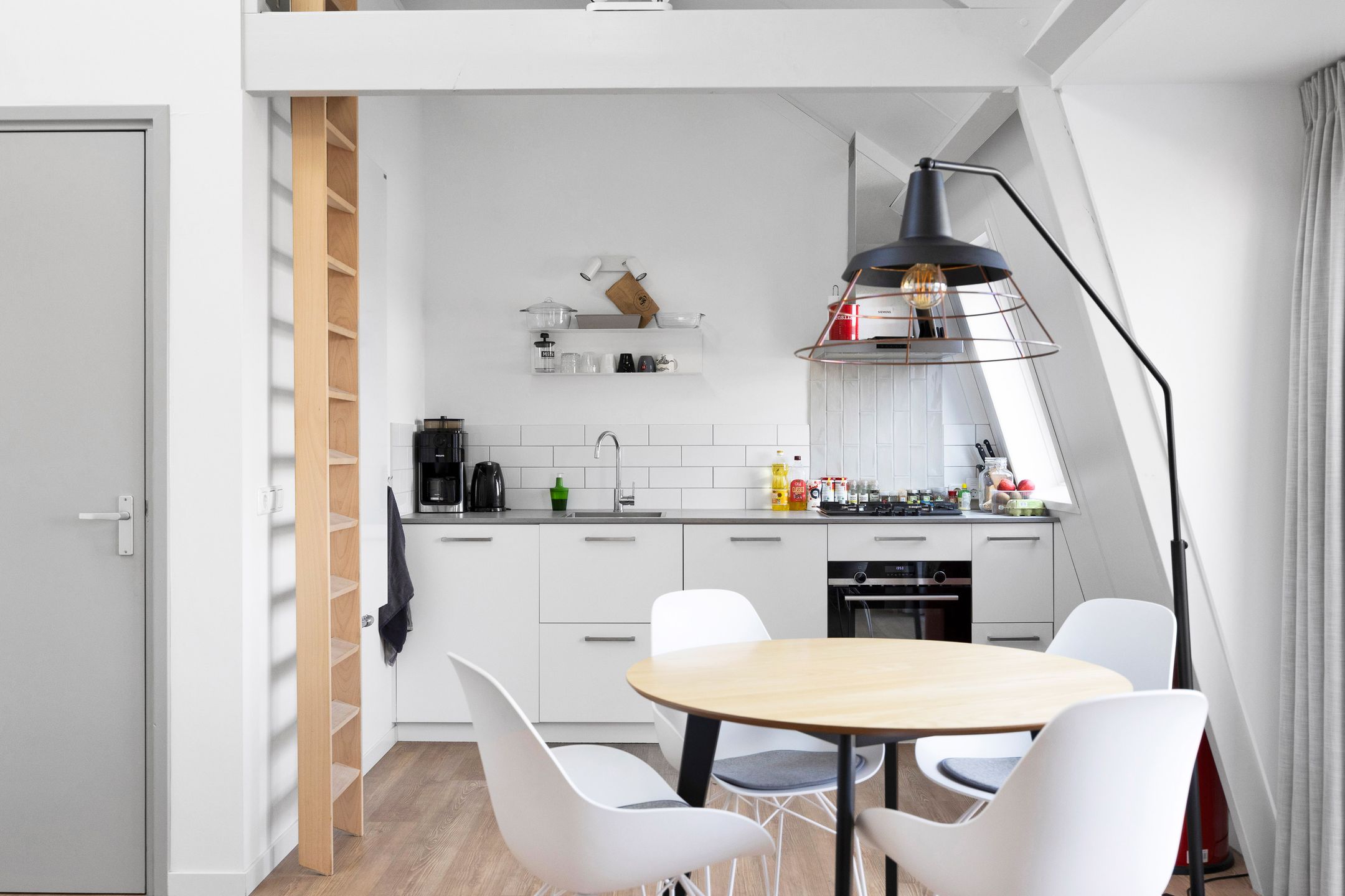 Foto 9 van Vermaningsteeg 5-A