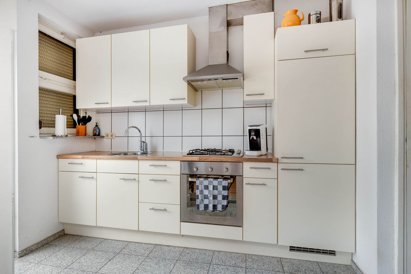 Photo 10 of Landweringstraat 80