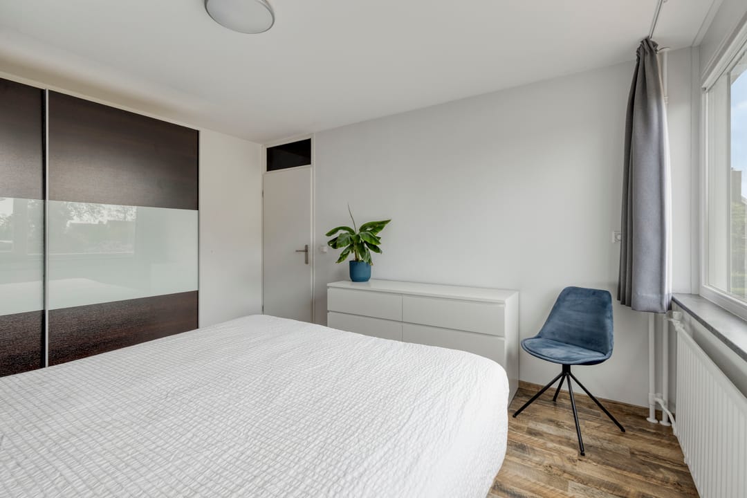 Photo 23 of Van Hogendorplaan 12