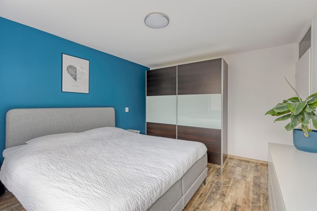 Photo 22 of Van Hogendorplaan 12