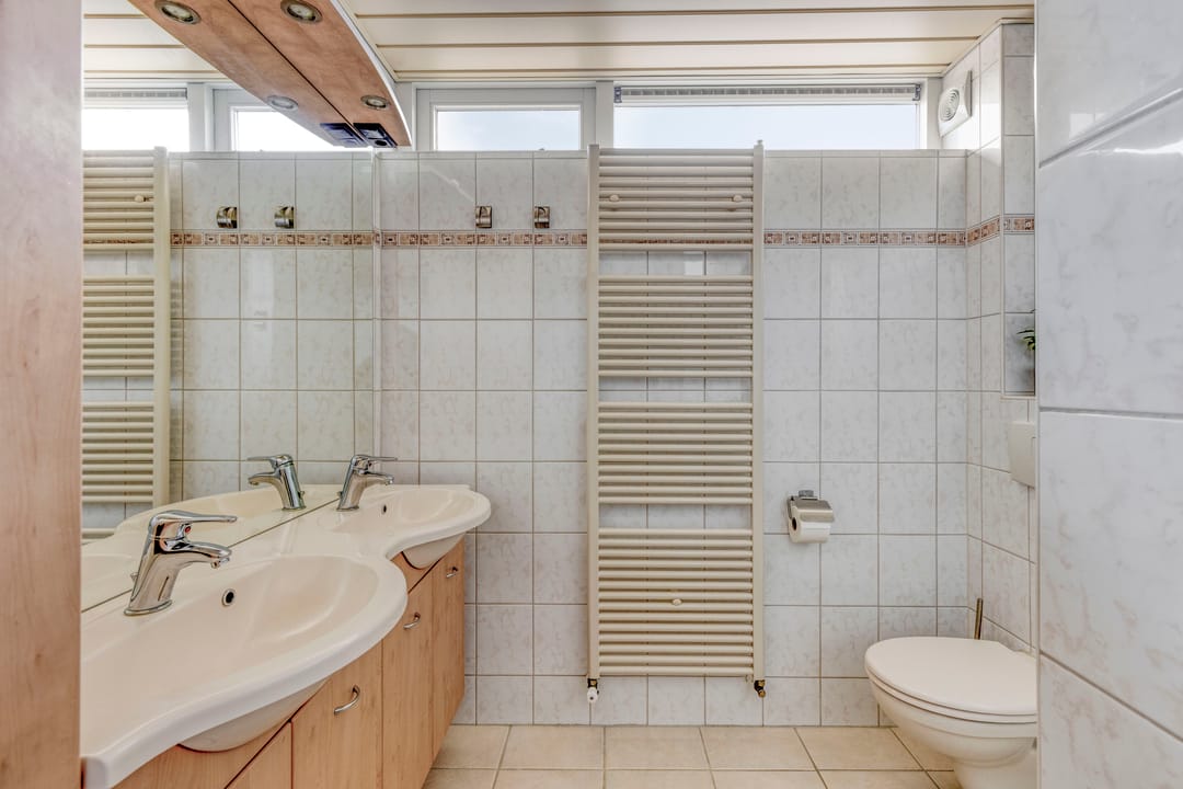 Photo 28 of Van Hogendorplaan 12