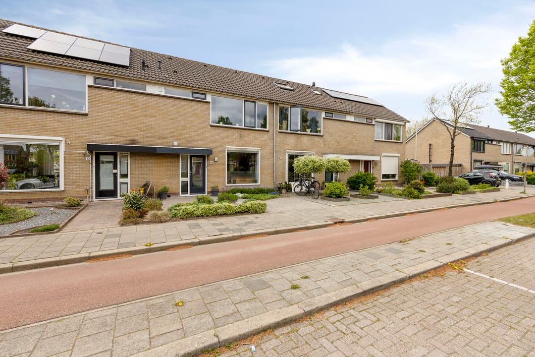 Photo 1 of Van Hogendorplaan 12