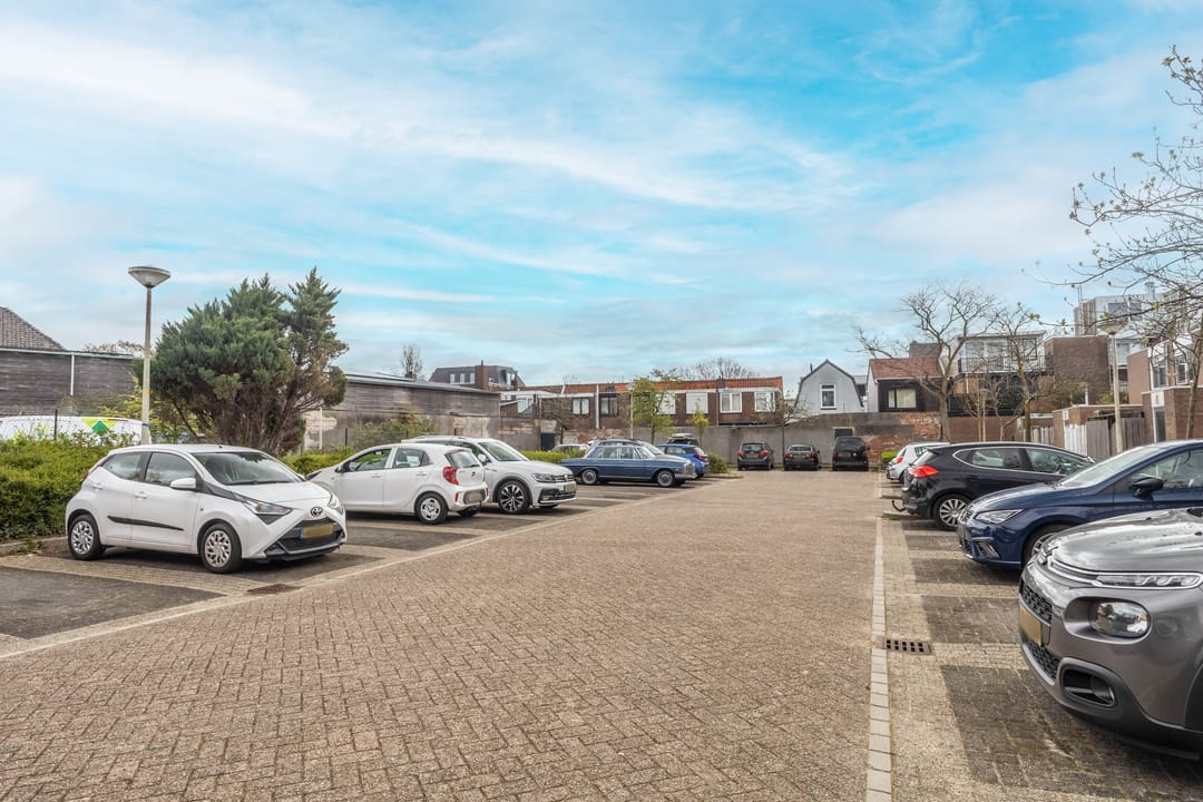 Foto 38 van C.H. Moensstraat 17