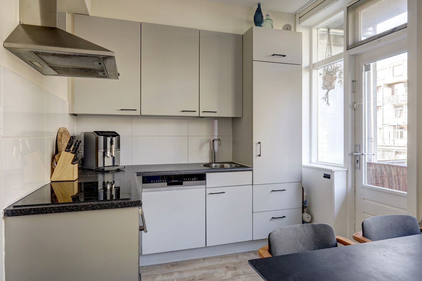 Foto 5 van Hoofdweg 59-1