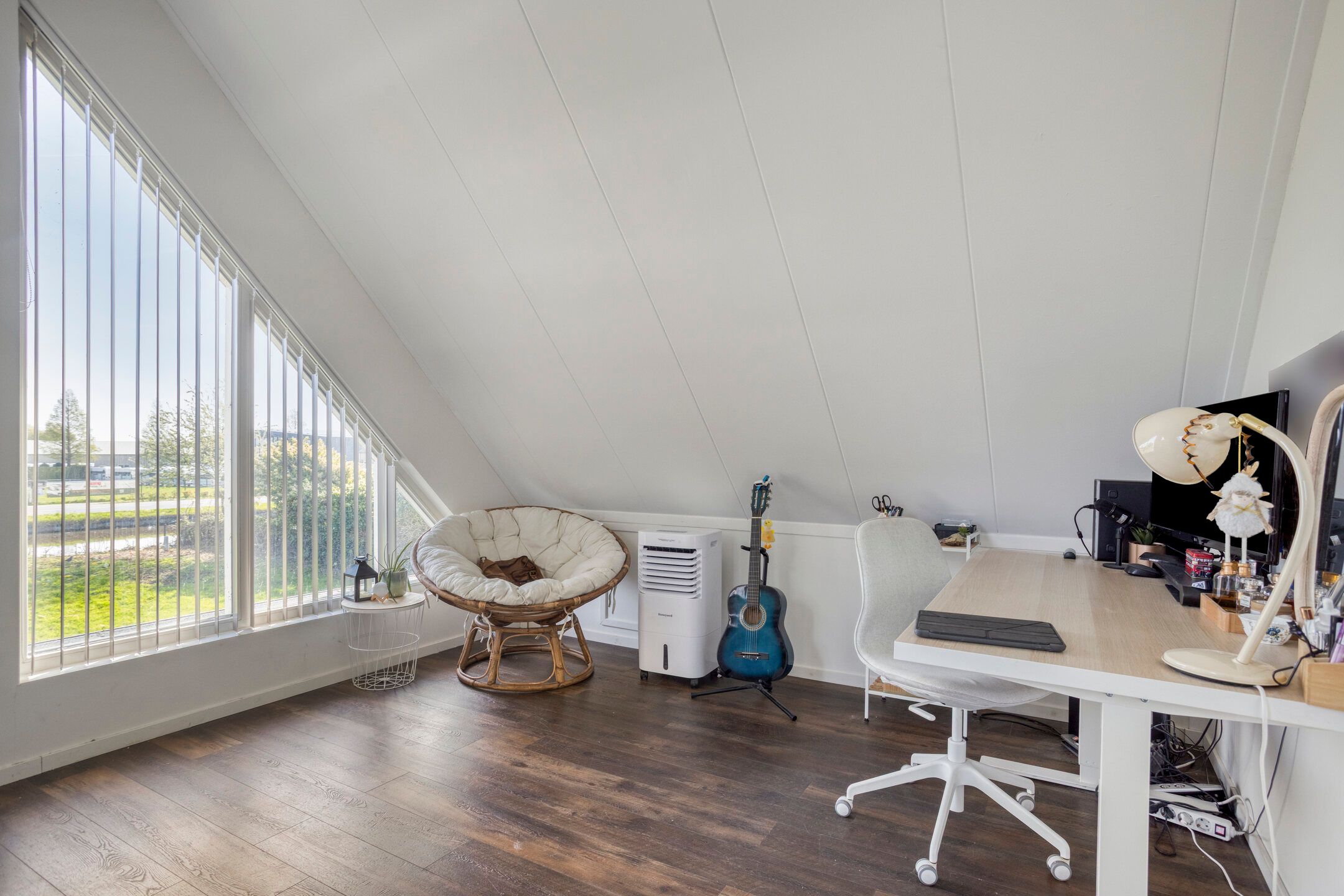 Modern Sustainable Detached Home with Spacious Garden in Berkel en Rodenrijs — 27