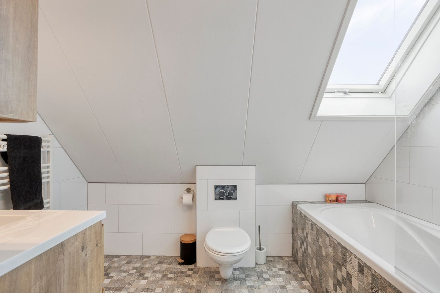 Modern Sustainable Detached Home with Spacious Garden in Berkel en Rodenrijs — 34