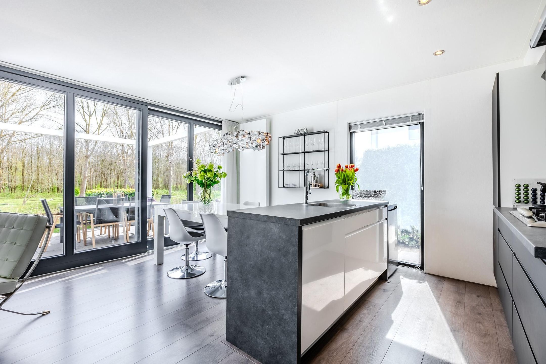 Photo 9 of Zuiderweg 2-R0078