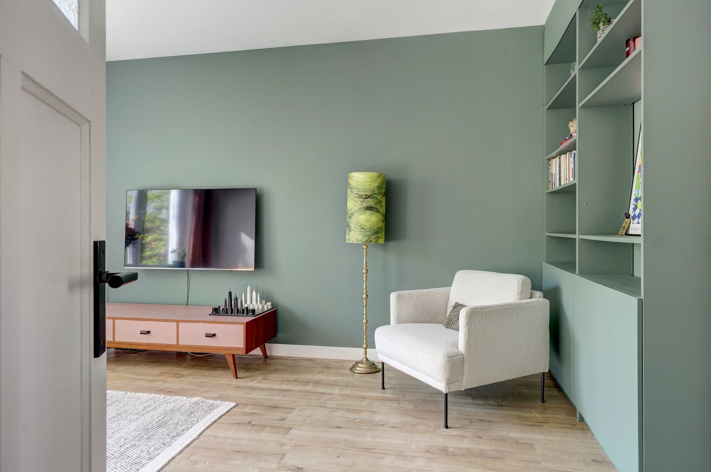 Foto 14 van Hoofdweg 59-1