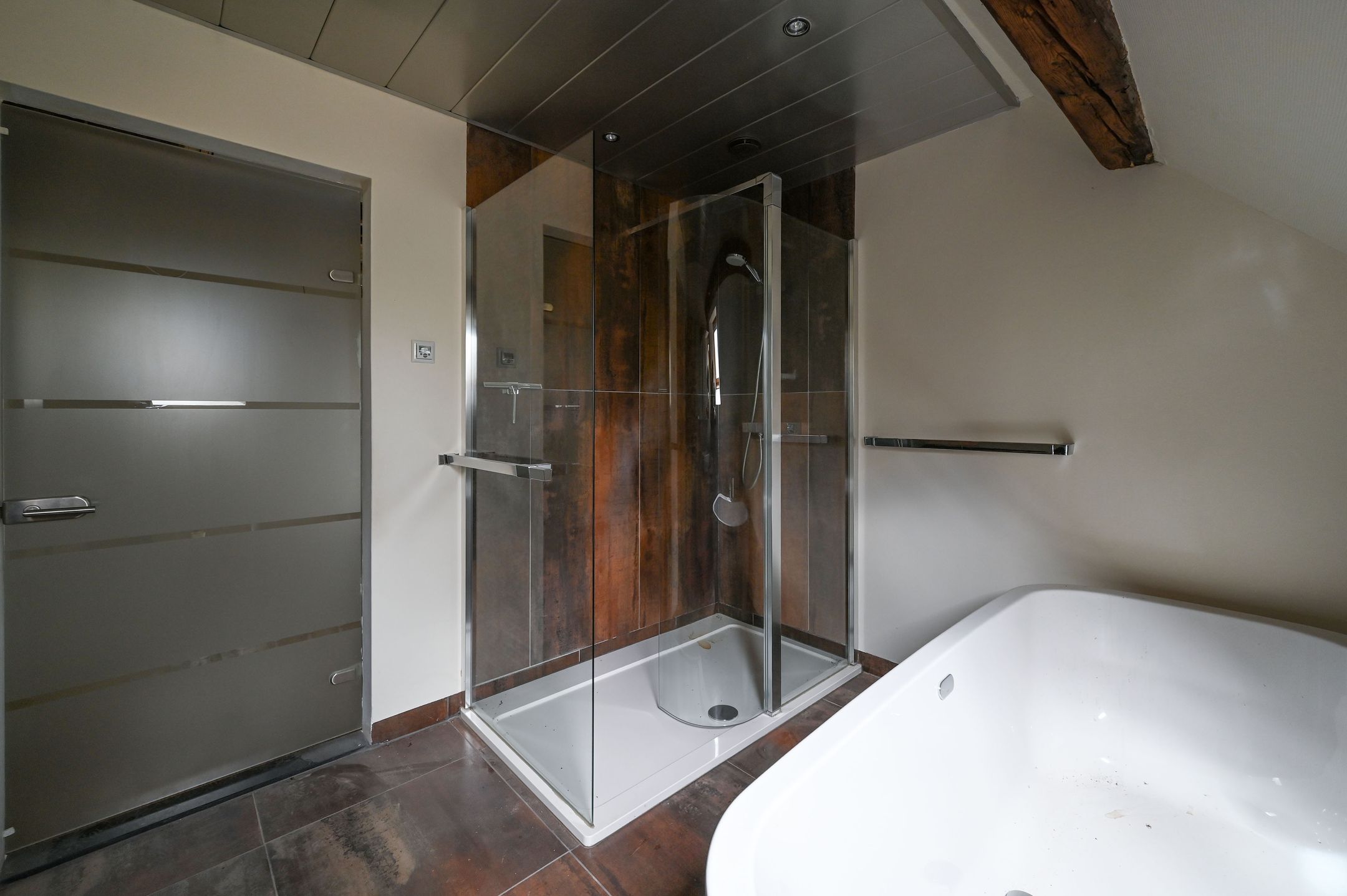 Foto 15 van Tempelstraat 2