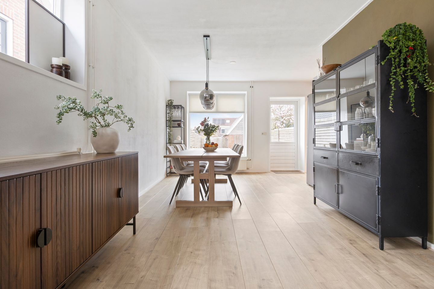 Foto 10 van Hoofdstraat 45