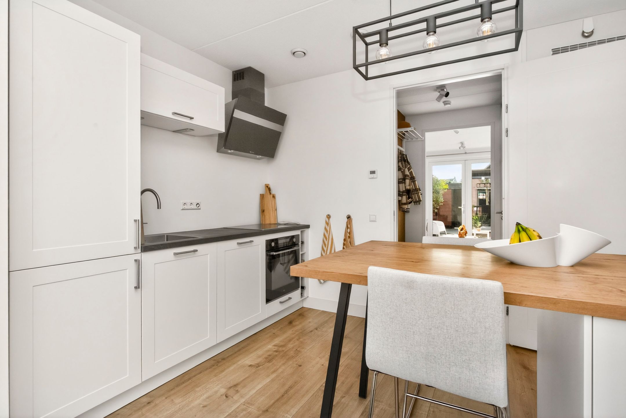 Foto 9 van Tiellaan 90