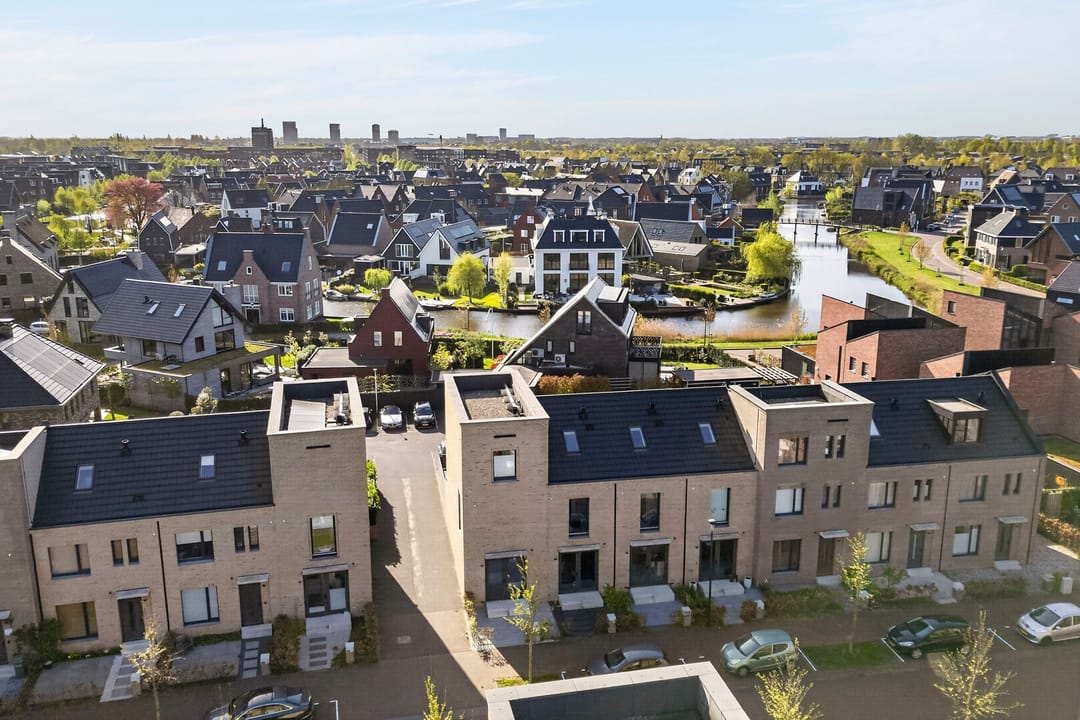 Foto 37 van Tiellaan 90