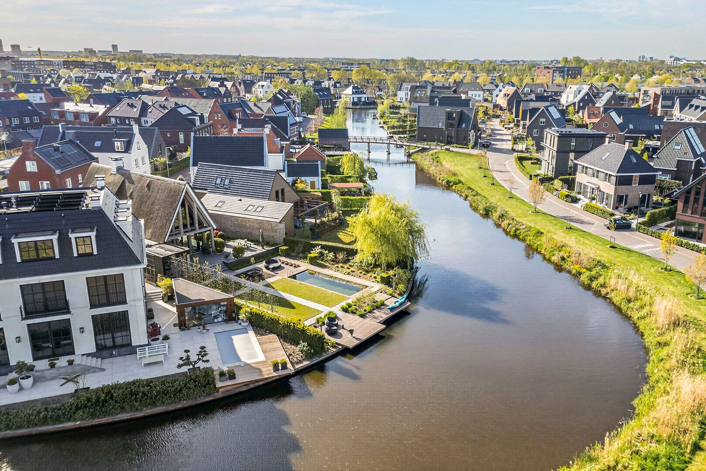 Foto 40 van Tiellaan 90