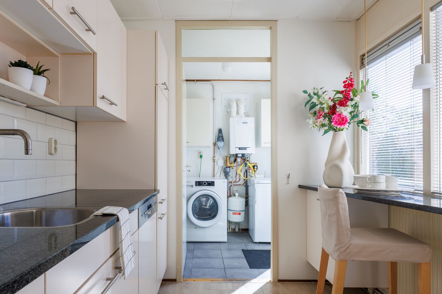 Foto 34 van A. Jacobsstraat 74