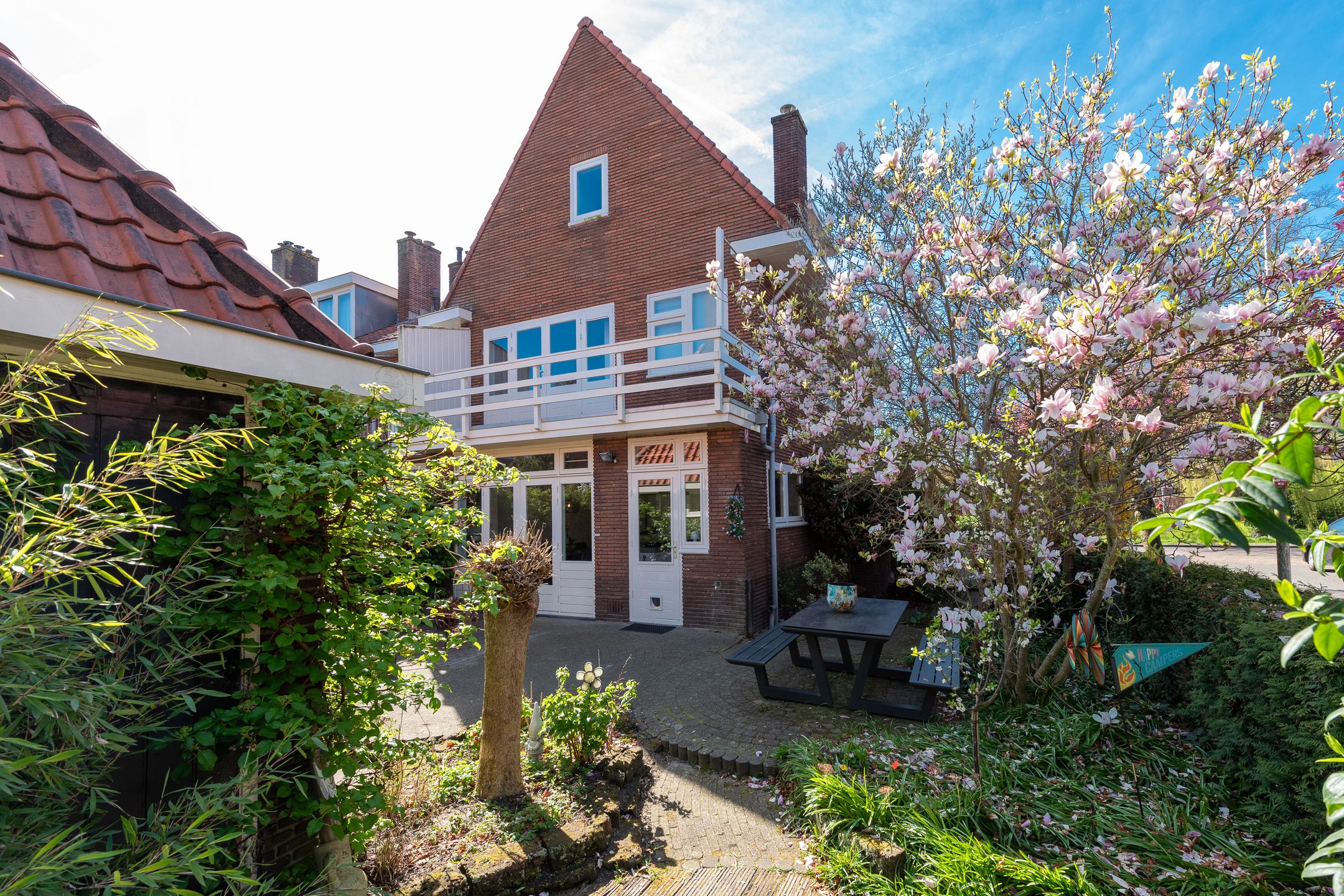 Foto 24 van Dr. P. van Hoeklaan 2